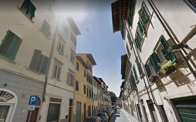 San Frediano 17 by Mmega