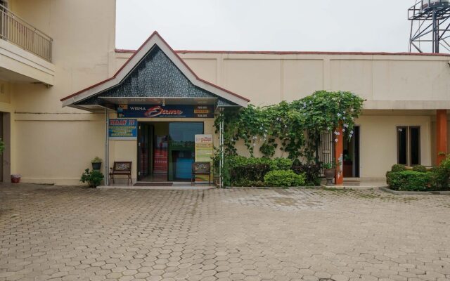 Wisma Dame by RedDoorz