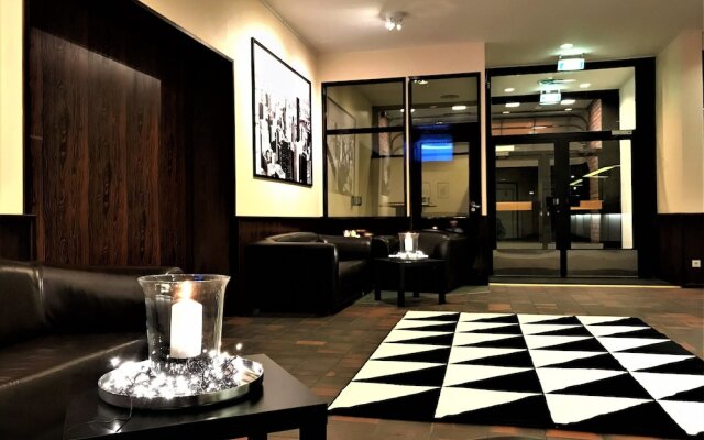 Leikari Seal La Vie Bungalows