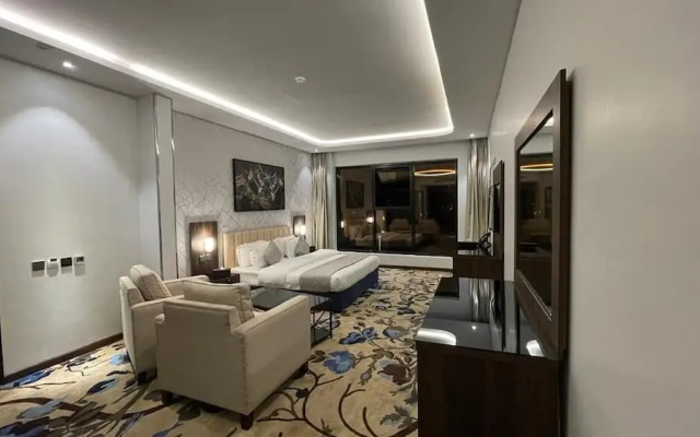 Green Hills Hotel