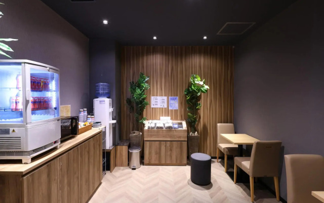 Global Cabin Yokohama Chukagai
