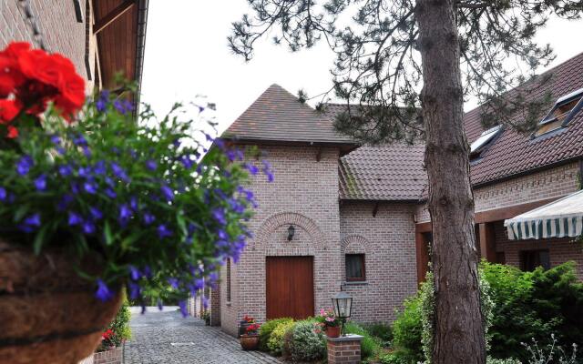 Bovendael Sports And Business Hotel