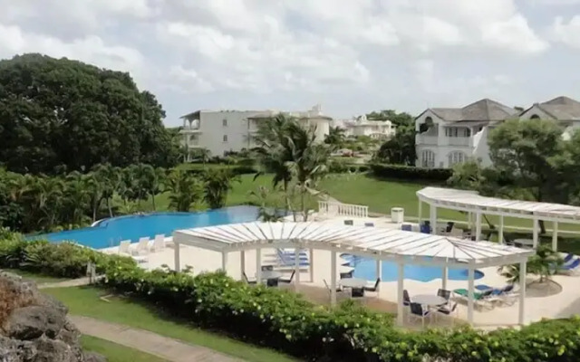 Royal Villas by Altman