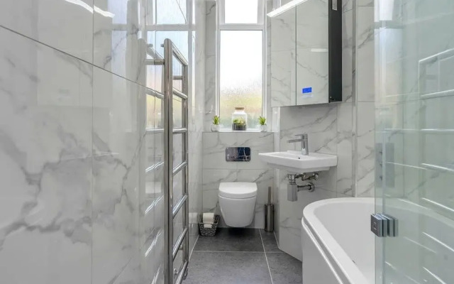 Stylish Elegance in City s Heart