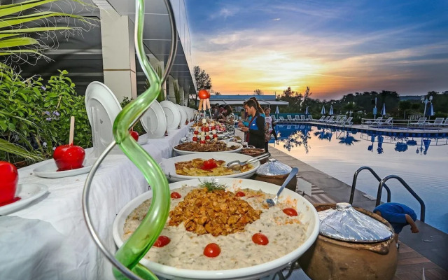 Modern Saraylar - All Inclusive