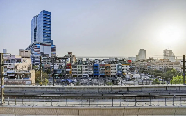 OYO 88010 Hotel Metro Inn