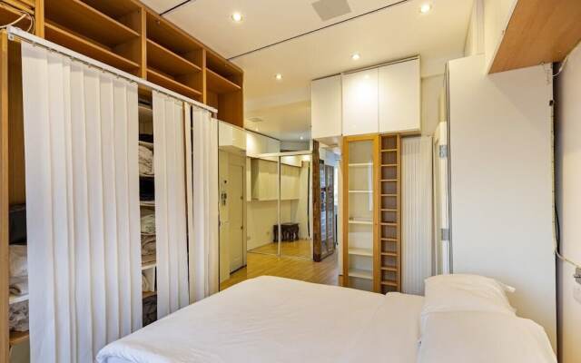 Modern Studio With Terrace in Marylebone
