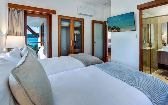 Lotus House on Hamilton Island – Guest Rooms – Hamilton Island
