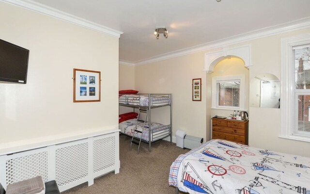 Ivanhoe Guest House