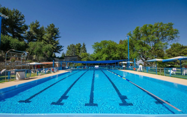 Kibbutz Malkiya Travel Hotel