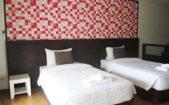 Baan Klang Hua Hin Resort & Condominium