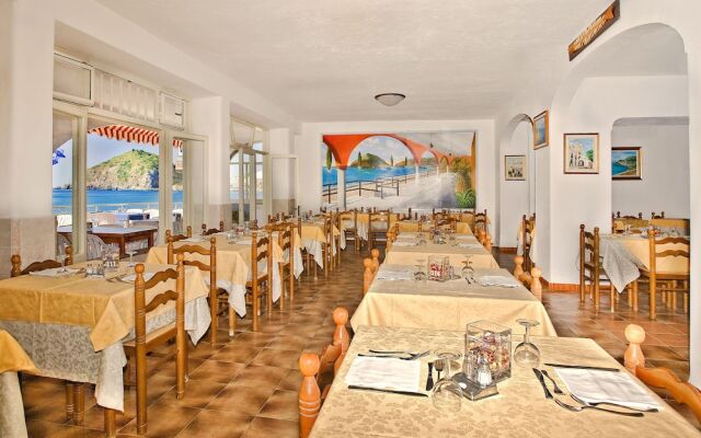 Hotel Vittorio Beach Resort