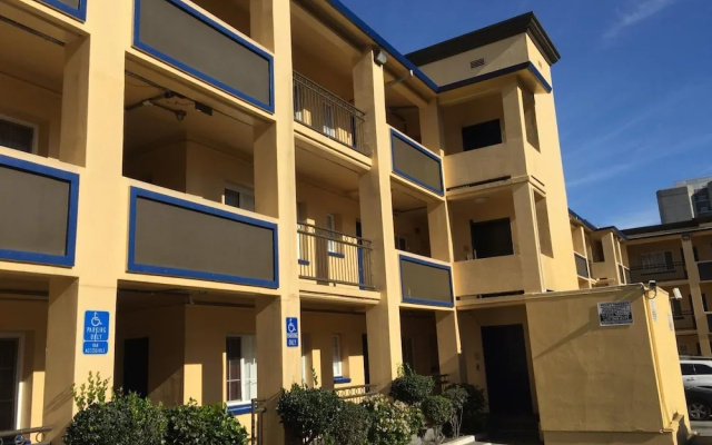 Civic Center Inn