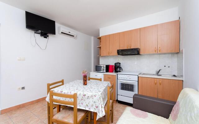 Apartments Ante in Lopar - island Rab