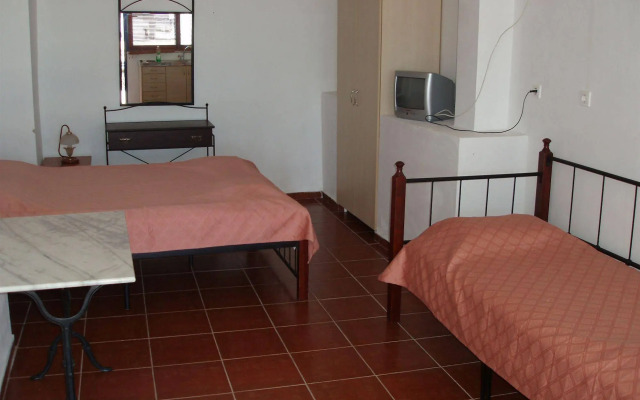Helena's Apartments