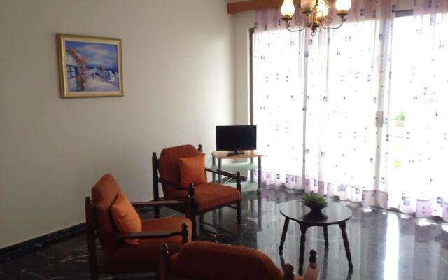Yiannis Apartments