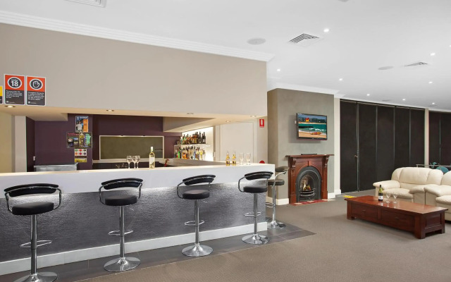 Checkers Resort & Conference Centre