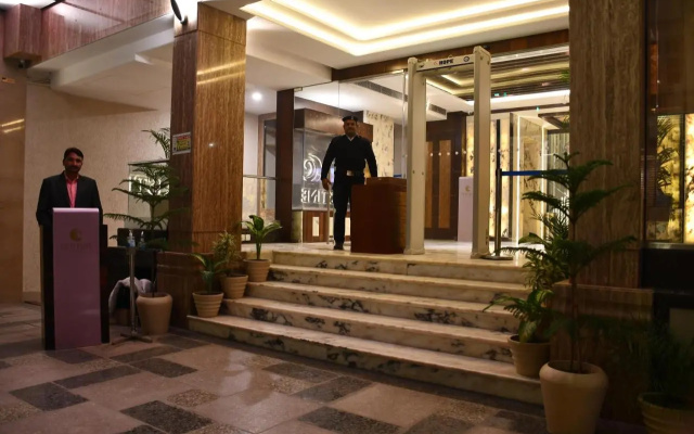 Pristine Hotel