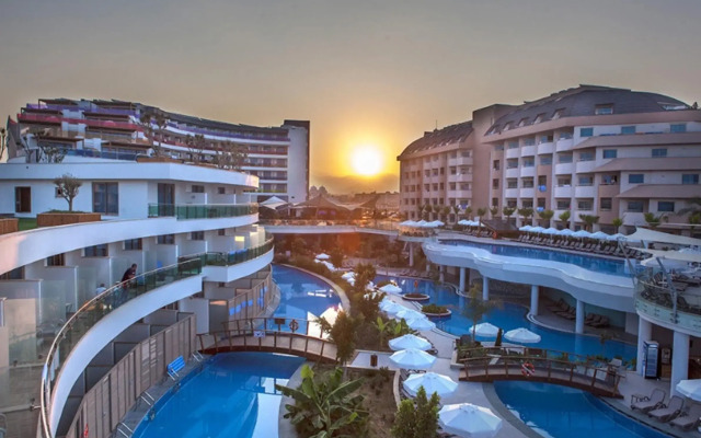 Long Beach Harmony Hotel & Spa