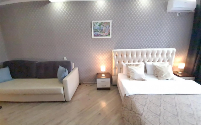 Апартаменты DreamApart (ДримАпарт) на улице Сарабеева