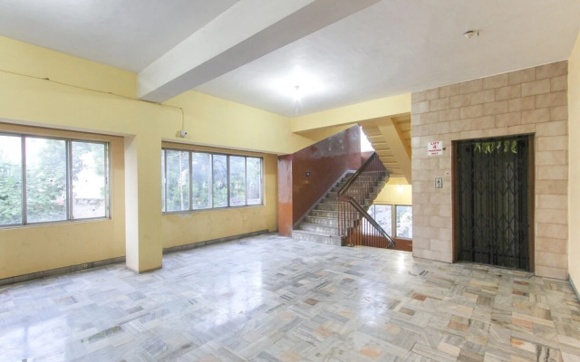 Spot On 62694 Hotel Maruthi