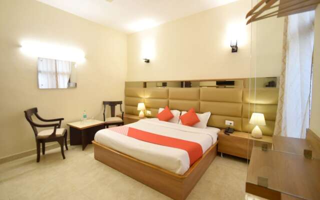Oyo 11567 Hotel Shivalik Hills