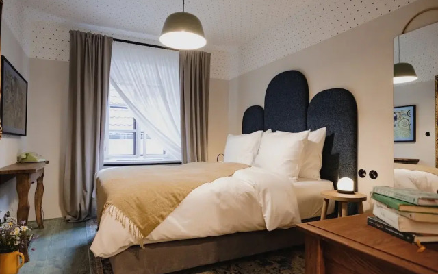 Monastery Garden Bistro & Rooms