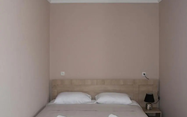 Nikala's house