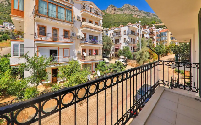 Duygu Apart