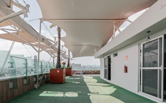 Top Bed Mixed Shared Room