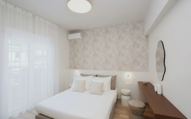 Luxury & Spacious Penthouse in Athens with Terrace