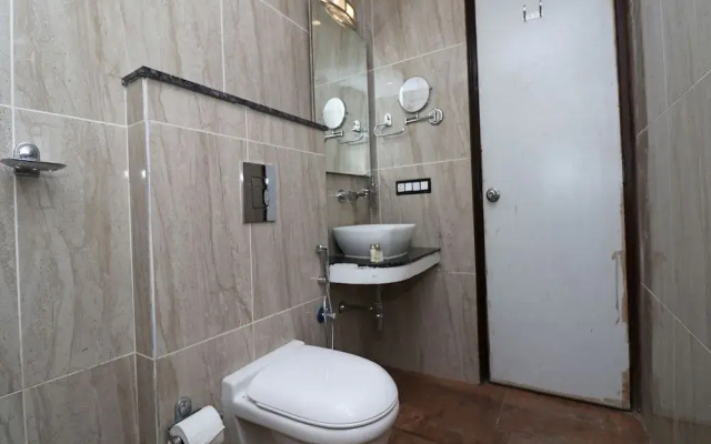 New Sundaram By OYO Rooms