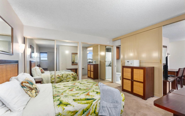 Waikiki Beach Condominiums