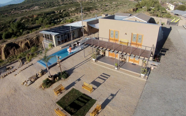 Mount Noah Lodge