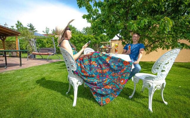 Sunny Garden Pihenőház