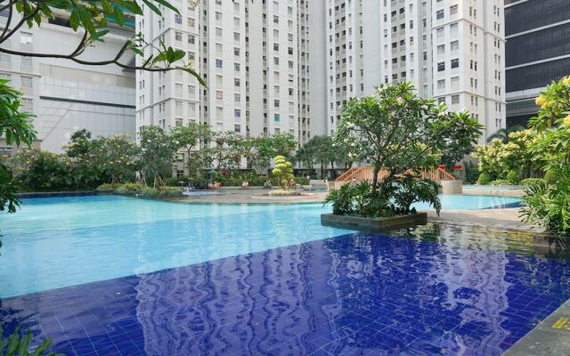 Spacious 2BR Green Bay Pluit Apartment