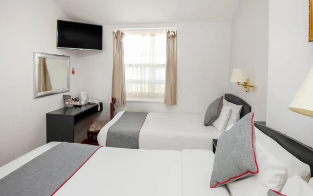 St George Hotel