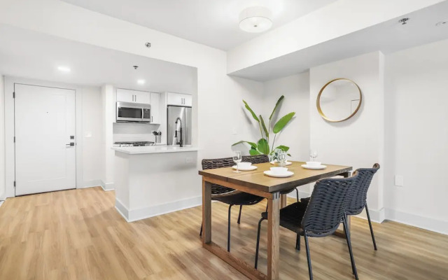 Well Appointed Apartments W Full Comfort