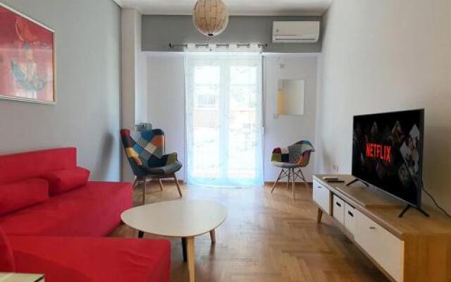 Athens: Center / Walking Distance / Big Balcony