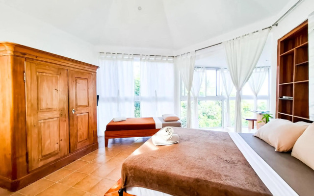 Aissatou Beach Resort