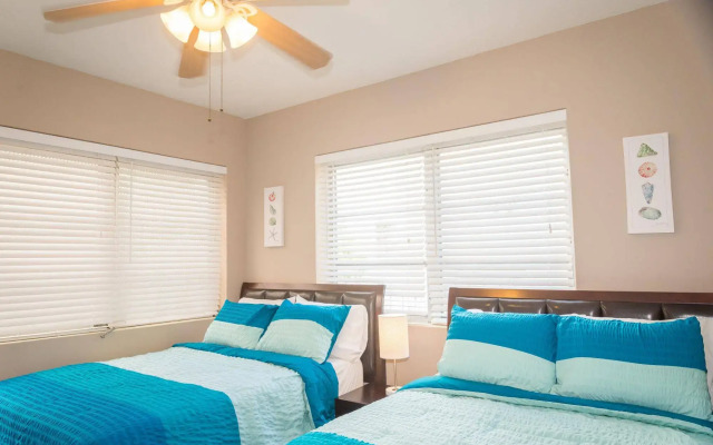 Park SoBe Apartments