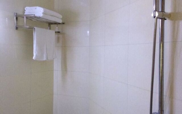 Seaside No. 4 Business Hotel- Dalian