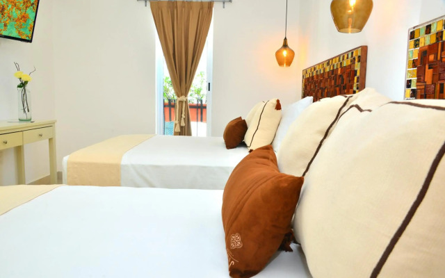 Unic Design Hotel - Near Mamitas Beach Club