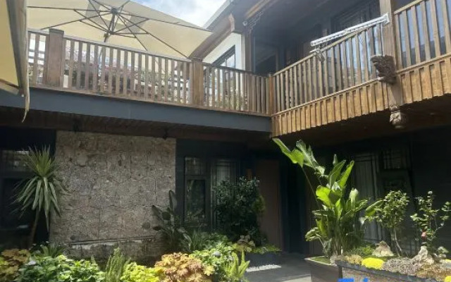 Pinyue Homestay (Lijiang Ancient City South Gate Branch)