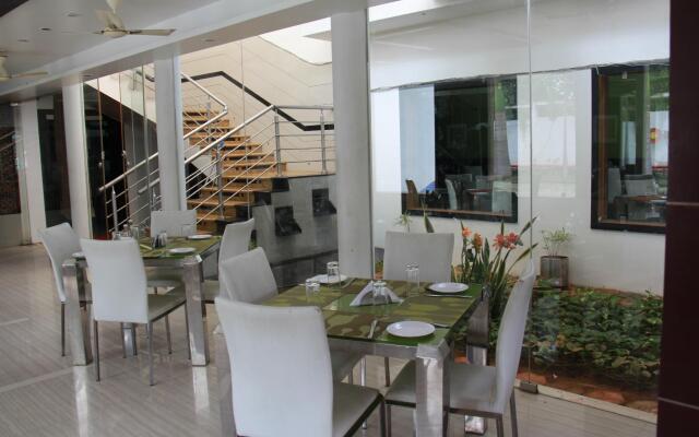 Green Royale By Sparsa