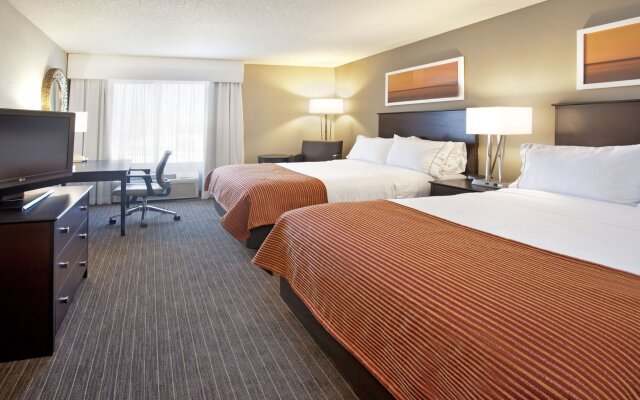 Holiday Inn Express Hotel & Suites Minneapolis-Minnetonka, an IHG Hotel