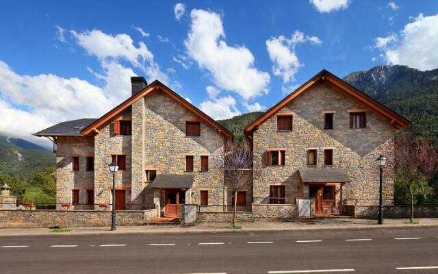 PirineosNature Apartments