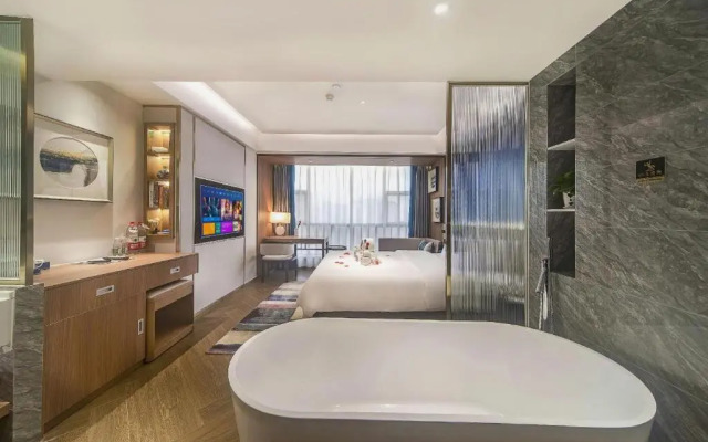 Xinyuan Hot Spring Hotel