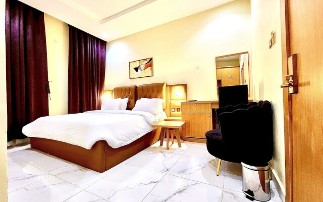 Buddiez Hotel & Resort