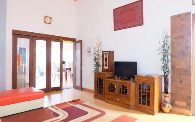 Villa Wirosaban With Private Pool By Simply Homy